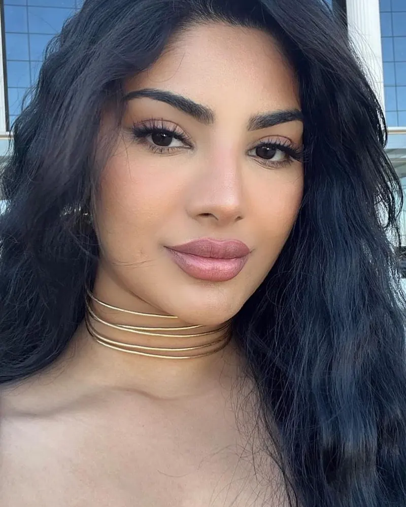 Beautiful Murree Divorced Women Photos